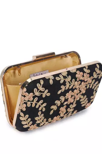 Nishapuri black clutch