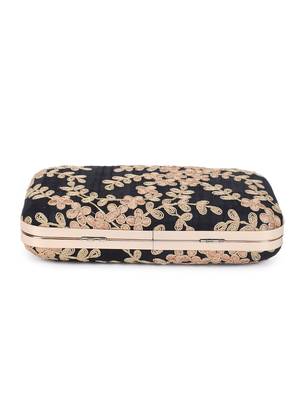 Nishapuri black clutch 4