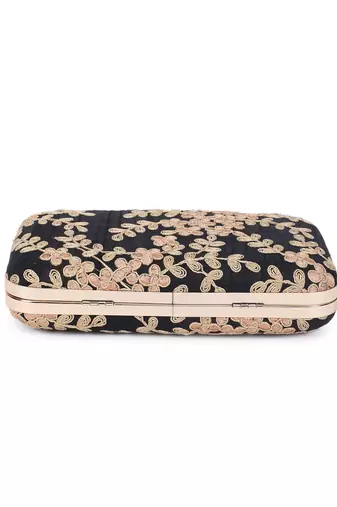 Nishapuri black clutch