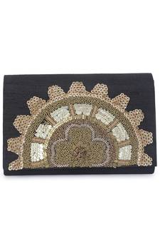 Shades of gold clutch