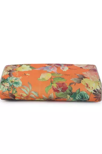 Springtime glory clutch