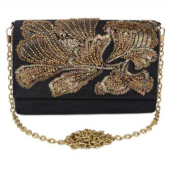 Blazing black clutch 1