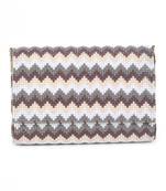 Chevron clutch