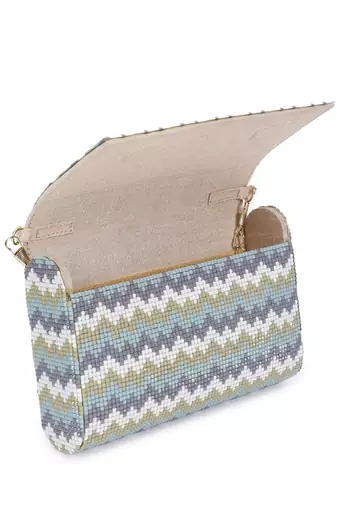 Chevron flash clutch