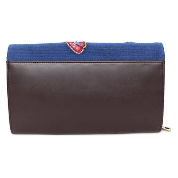 Duo butterfly clutch 3