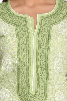 Ada Hand Embroidered Green Cotton Lucknow Chikan Women Kurta - A253950 5