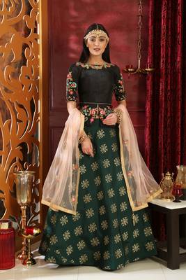Green Embroidered Silk Unstitched Lehenga With Dupatta 1