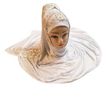 White Embroidered Cotton Hijab 2