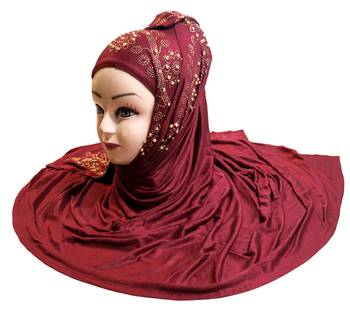 Maroon Embroidered Cotton Hijab 3