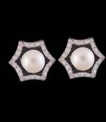 4.60 Gms Silver With Pearl Earrings