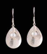 3.88 Gms Silver With Pearl Elegant Earrings