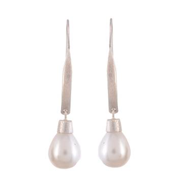 8.97 Gms Silver With Pearl Drop Earrings 2
