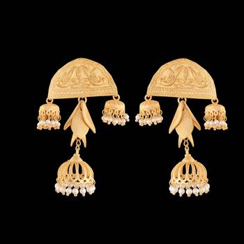 Golden Pearl Exquisite Designer Earrings 2