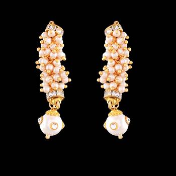 Changeable Oval Pearl Earrings 2