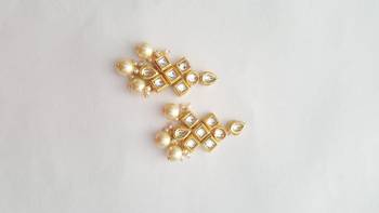 Hanging Kudan Earring  1