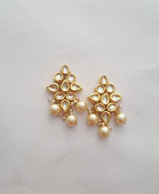Floral Kundan Earring 1