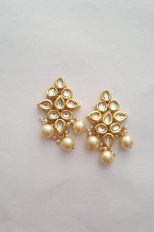 Floral Kundan Earring