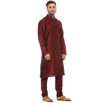Maroon Plain Silk Blend Kurta Pajama 3