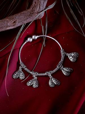Zerokaata Pine Cone Oxidized Silver Charm Bracelet 1