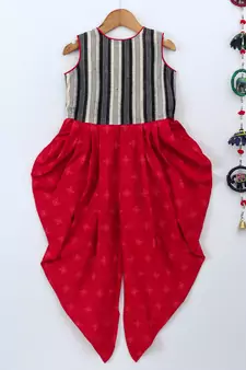 Black printed polyester kids tops