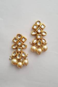 Kundan Raksha Earring