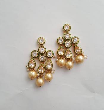 Kundan Sara Earring 1
