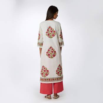 Set of Block Printed Kurta & Parallel Pants 4
