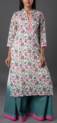 Set of Floral print Kurta with Shaded Palazzo & Dupatta 2