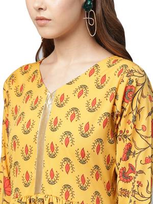 Yellow printed crepe kurta sets 5