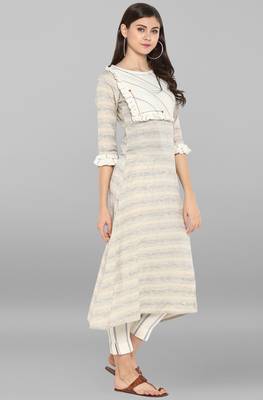 Janasya Multicolor printed cotton kurta sets 4
