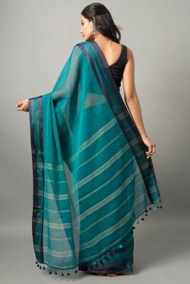 Blue hand woven khadi saree with blouse 4