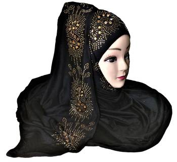 Black Plain Cotton Hijab 1