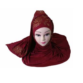 Maroon Plain Cotton Hijab 2