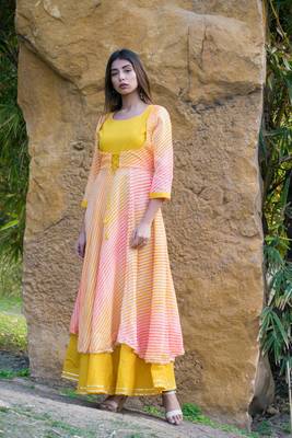 Lehriya Rajputi Style Gown 1