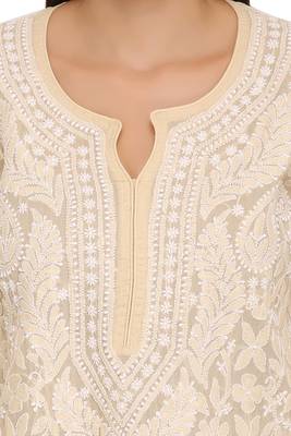 Ada Hand Embroidered Fawn Cotton Lucknow Chikan Kurti 4
