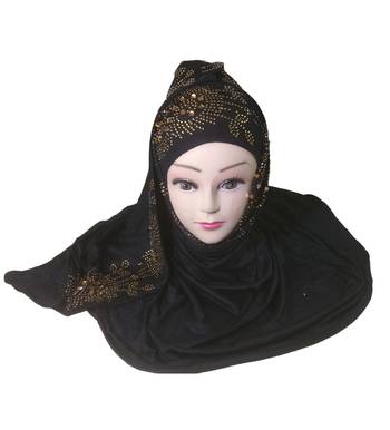 Black Plain Cotton Hijab 2