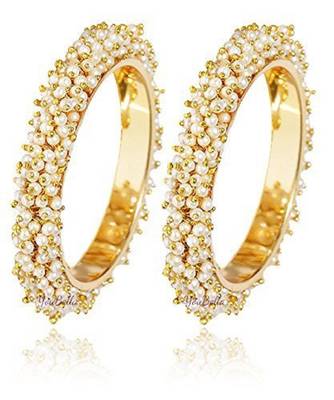 White bangles-and-bracelets 5