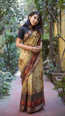 Multicolor Linen Digital Print Saree With Blouse 2