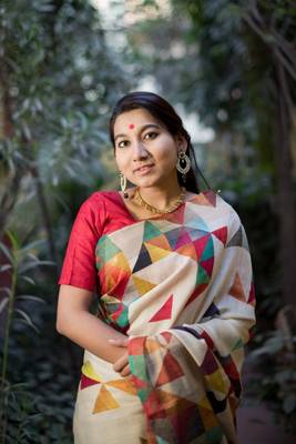 Multicolor Linen Digital Print Saree With Blouse 3