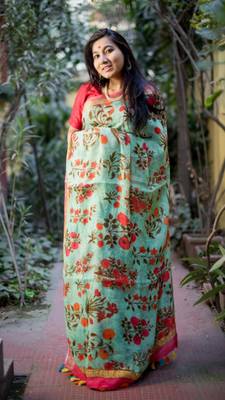 Multicolor Linen Digital Print Saree With Blouse 3