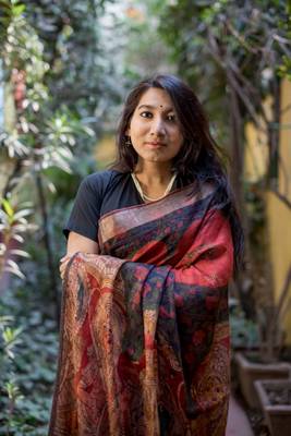 Multicolor Linen Digital Print Saree With Blouse 4