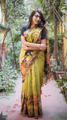 Multicolor Linen Digital Print Saree With Blouse 1
