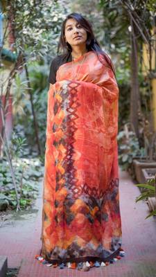 Multicolor Linen Digital Print Saree With Blouse 1