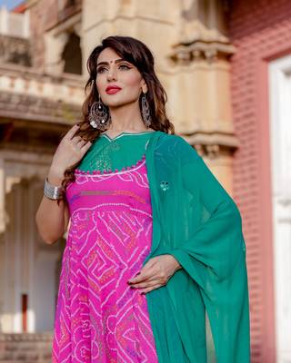 pink embroidered Crepe Silk kurtis 3