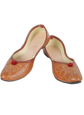 Rudra brown pu leather traditional mojari for girl's & women's footwear 1
