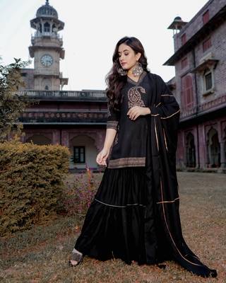 Black Rebel Handblock Sharara Suit Set 4