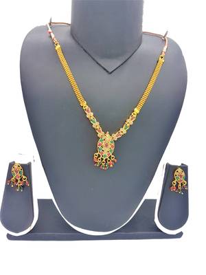 Multicolor pearl necklaces 1