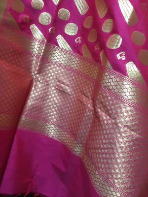 Magenta woven katan Silk dupattas 3