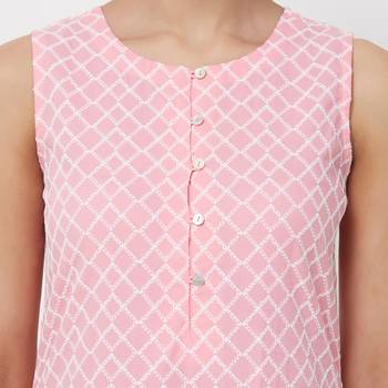 Pink embroidered cotton kurti 5