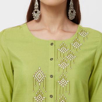Green embroidered viscose kurti 5